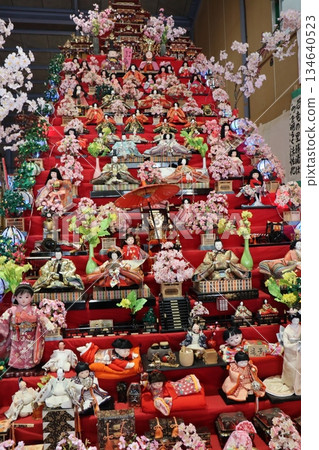 A row of elegant Hina dolls, a traditional and beautiful display to celebrate spring 134640523