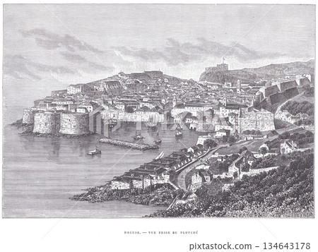 Dubrovnik Old Town and City Walls Overlooking the Harbor in Ragusa, Croatia 134643178