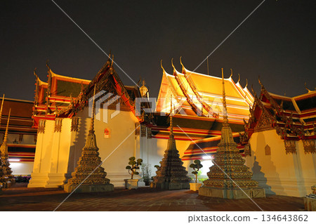 Wat Pho illuminated Wat Pho illuminated 134643862