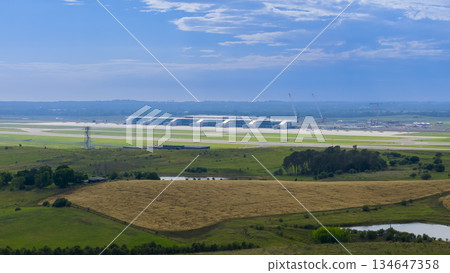 Aerial photograph of the Western Sydney Airport terminal 134647358