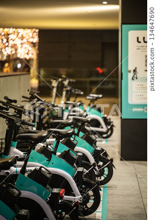 Electric assist bicycle sharing service 134647690