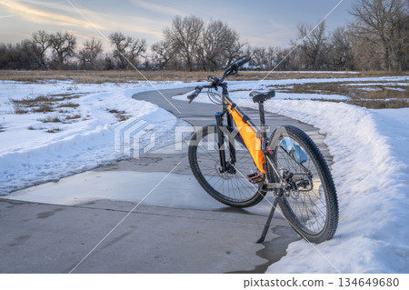 Be your best self - timeless personal development theme, it's about growth, authenticity, and alignment between who you are and who you could be. Infographics mind map. 134649680