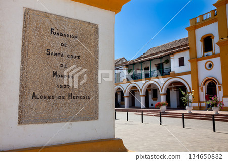 Plaque indicating the foundation of the beautiful town of Mompox in 1537 by Alfonso de Heredia, located at the Immaculate Conception of Mary Square 134650882