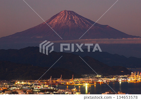 Mount Fuji at dusk as seen from Nihon-daira 134653578
