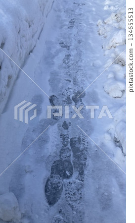 Snowy road 134655513