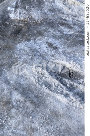 Snowy road 134655520