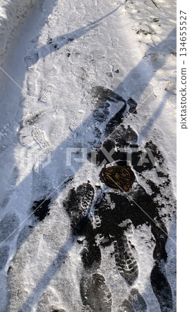 Snowy road 134655527