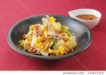 蒸橙白菜與五花肉 134657429