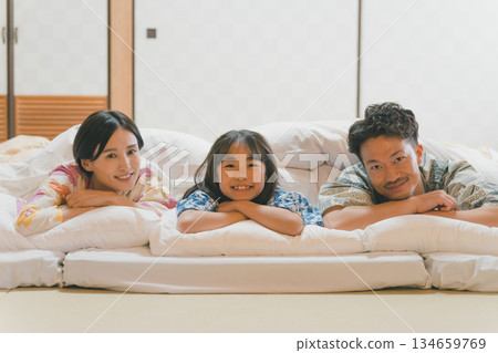 Family Trip Photography cooperation: Ito Kowakien 134659769