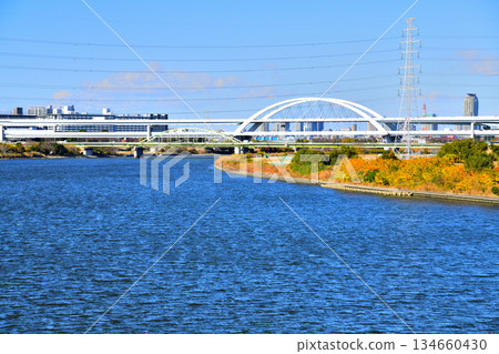 荻大橋 / 荒川上游 / 望向港北橋（東京都足立區）[2025年12月] 134660430
