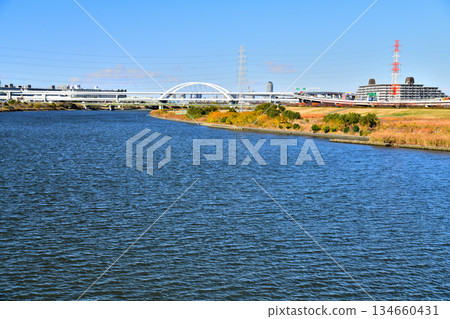 荻大橋 / 荒川上游 / 望向港北橋（東京都足立區）[2025年12月] 134660431