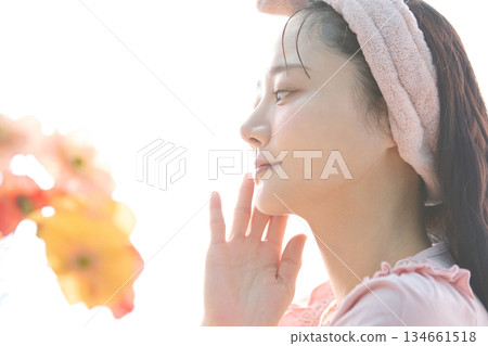 Beauty portrait of a young woman posing by the window 134661518