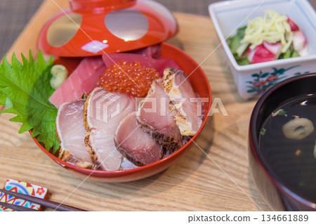 Winter Cuisine and Flavors: Seared Yellowtail Rice Bowl Winter Cuisine and Flavors: Seared Yellowtail Rice Bowl 134661889