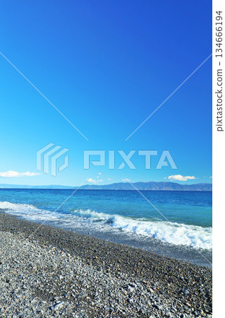 Shizuoka Prefecture, Miho Beach under the blue sky 134666194