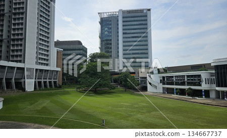 this is NUS University Town, welcoming visitors and building around them this is NUS University Town, welcoming visitors and building around them 134667737