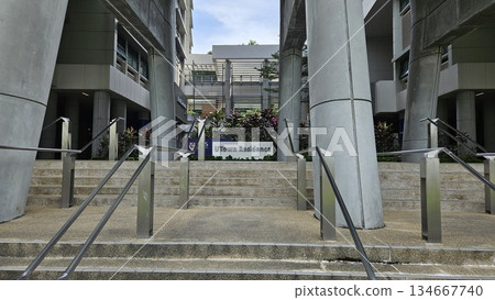 this is NUS University Town, welcoming visitors and building around them this is NUS University Town, welcoming visitors and building around them 134667740