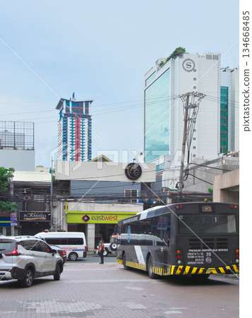 充滿活力的菲律賓 - 馬尼拉城市景觀 (Malate Ermita)（2025 年 5 月） 134668485
