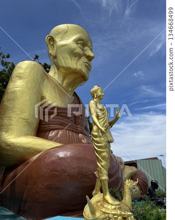 泰式寺廟圖片 134668499