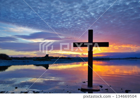 Dark Christian Cross Sunset Dark Christian Cross Sunset 134669504