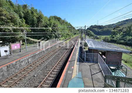 熊本縣，田原坂站，月台和列車景觀 134671283