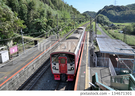 熊本縣,田原坂站,月台和列車景觀 熊本縣,田原坂站,月台和列車景觀 134671301