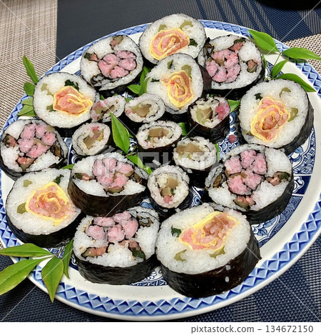 Sushi roll art 134672150