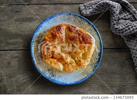 classic turkish flat bread 134673095