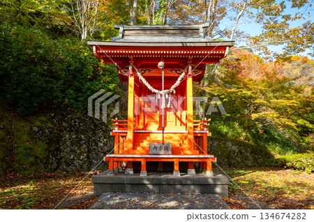 大王稻荷神社的參拜殿（日田市） 134674282