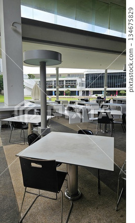 this is NUS University library 134675829