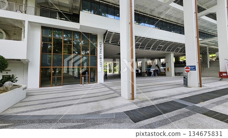 this is NUS University library 134675831