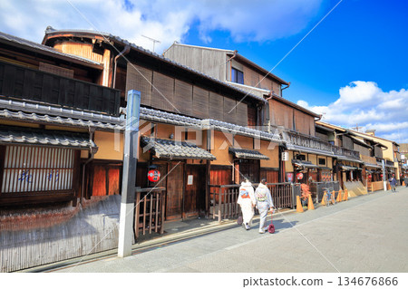 【京都府】晴天的祗園(花名小路) 【京都府】晴天的祗園(花名小路) 134676866