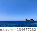 Engetsu Island and the blue sea and sky in Shirahama Town, Wakayama Prefecture 134677232