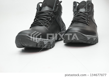 Going to.Winter black leather warm boots with laces for walk 134677877
