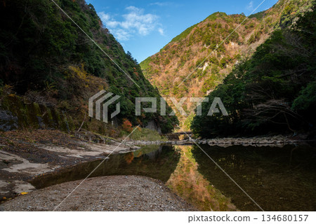 Autumn leaves of Mie Prefecture Kaoru Riki 134680157