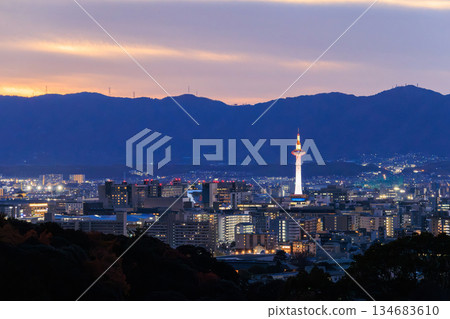 Evening view of Kyoto: Kyoto Station and Kyoto Tower lit up 134683610