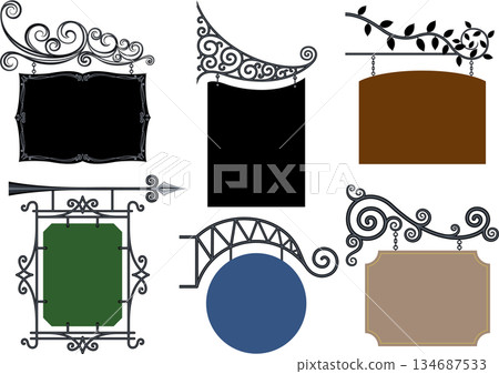 一套經典時尚的懸掛式標牌 134687533