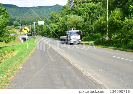 北海道465號國道金山生虎站線，金山湖周邊景色（2023年夏季） 134690716