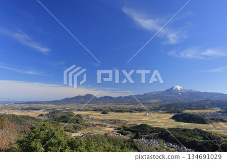 Snow-capped Mt. Daisen 16 134691029