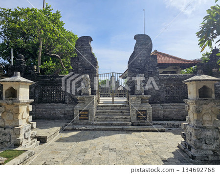 Bali Uluwatu Temple Bali Uluwatu Temple 134692768