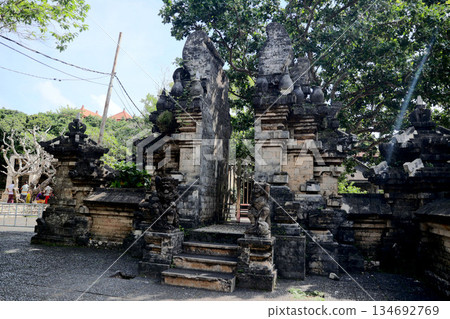 巴厘島烏魯瓦圖寺 巴厘島烏魯瓦圖寺 134692769