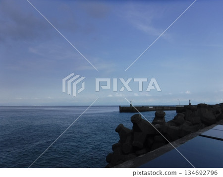 港口入口 134692796