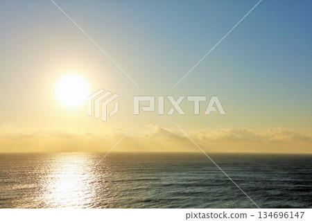 Katsuura, Chiba Prefecture, Morning sun and sea 134696147