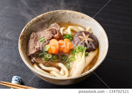 Beef suki udon Beef suki udon 134702521
