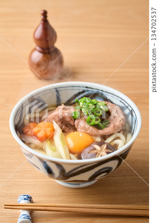 牛肉壽喜烏冬面 牛肉壽喜烏冬面 134702537