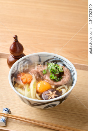 牛肉壽喜烏冬面 134702540