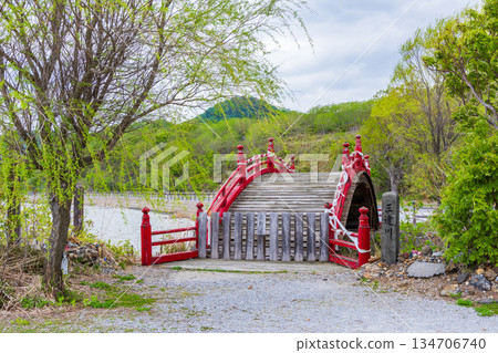 Japan's Three Greatest Sacred Sites: Mount Osore Bodaiji Temple, Taiko Bridge, and the Sanzu River 134706740