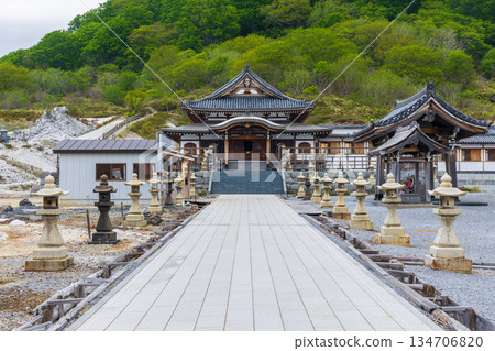 通往禦幸山菩提寺的道路,禦幸山菩提寺是日本三大聖地之一。 通往禦幸山菩提寺的道路,禦幸山菩提寺是日本三大聖地之一。 134706820