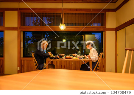 A couple having dinner in a Japanese-style room 134708479