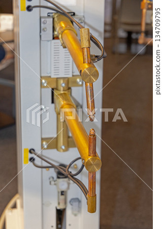 Spot Welding Metal Machine Spot Welding Metal Machine 134709795