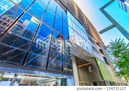 東京中央區銀座城市景觀，靠近銀座六丁目交叉口 134715127